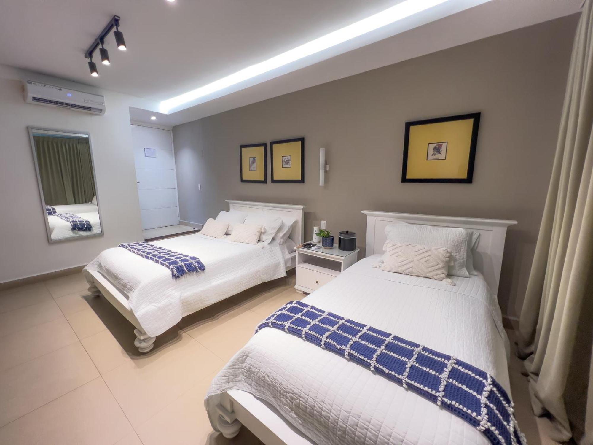 Marina Hotel At Shelter Bay Colon Exterior foto